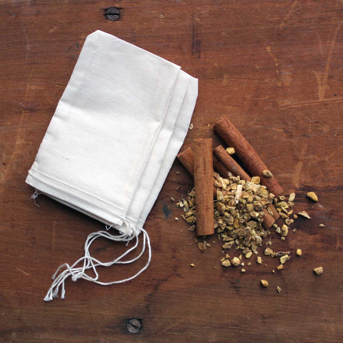 J-2208hot-toddy-orange-clove-accessories.jpg