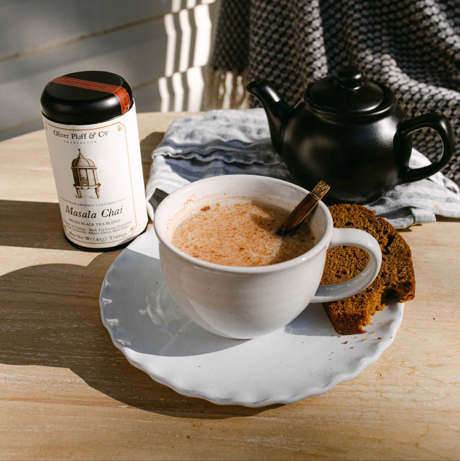 masala-chai-teabags-lifestyle.jpg
