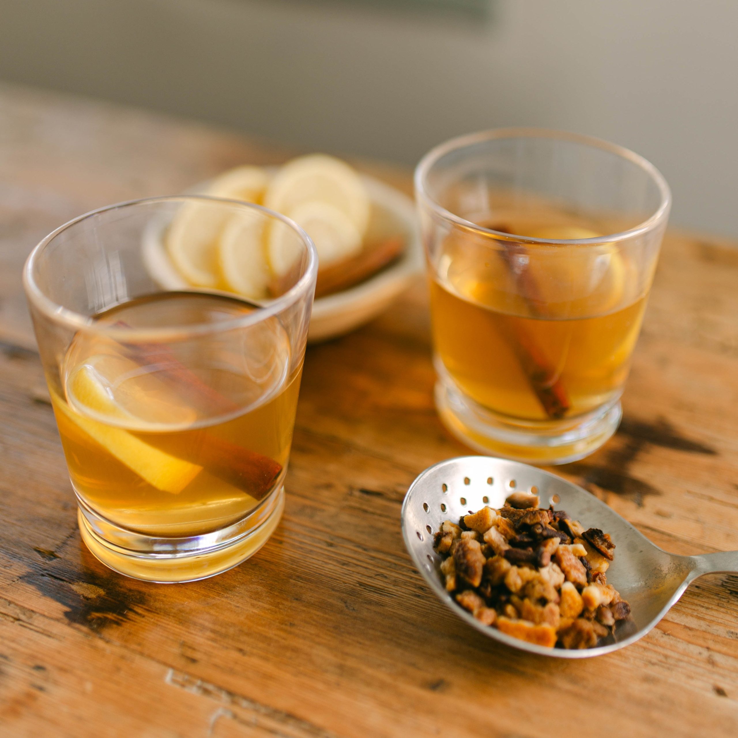 orange-clove-lifestyle.jpg