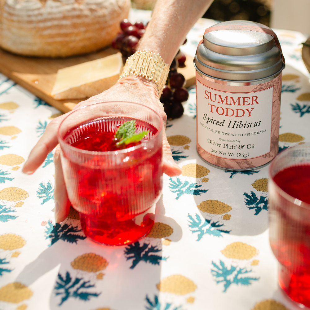 spiced_hibiscus_lifestyle_1.png
