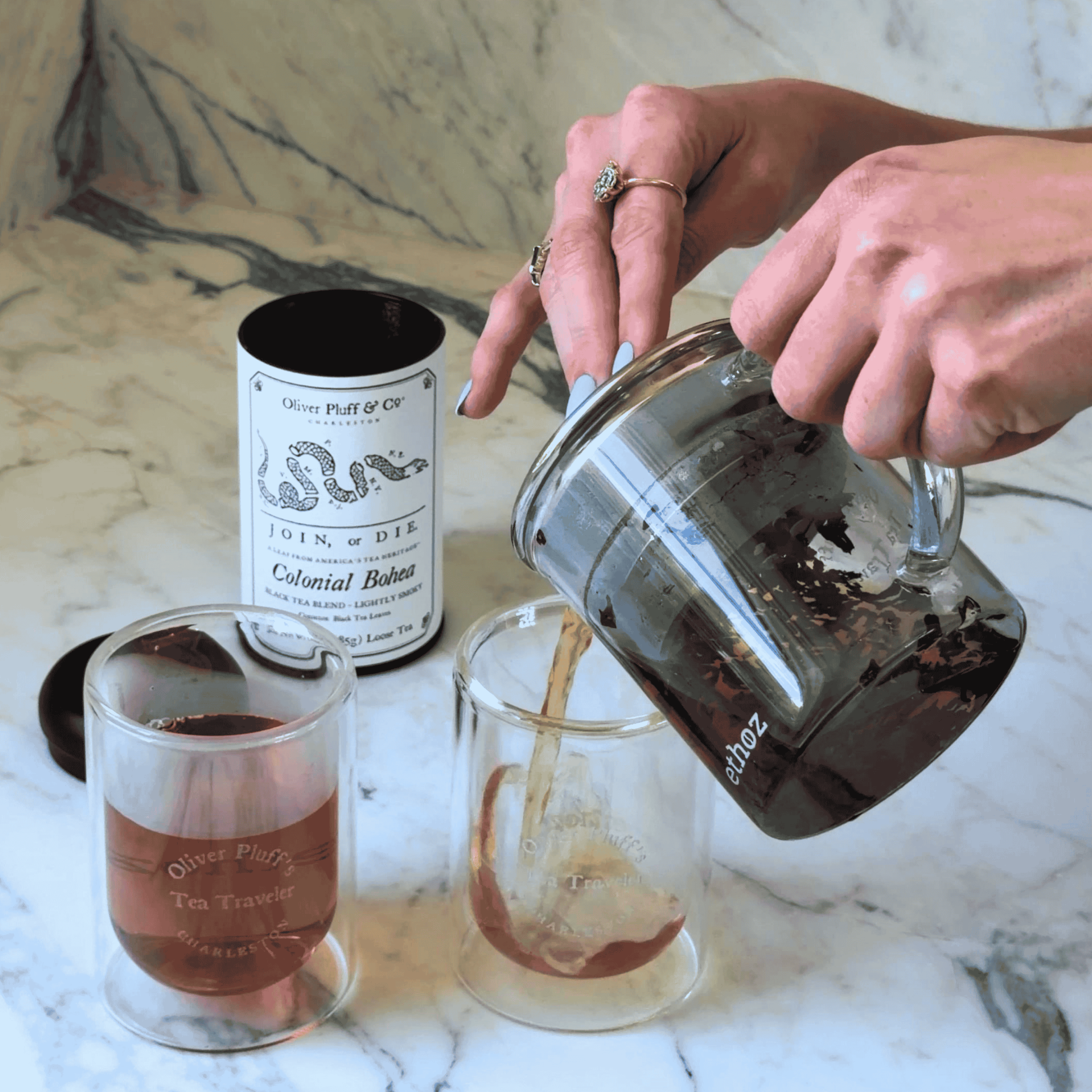 tea_brewer_lifestyle_3.png